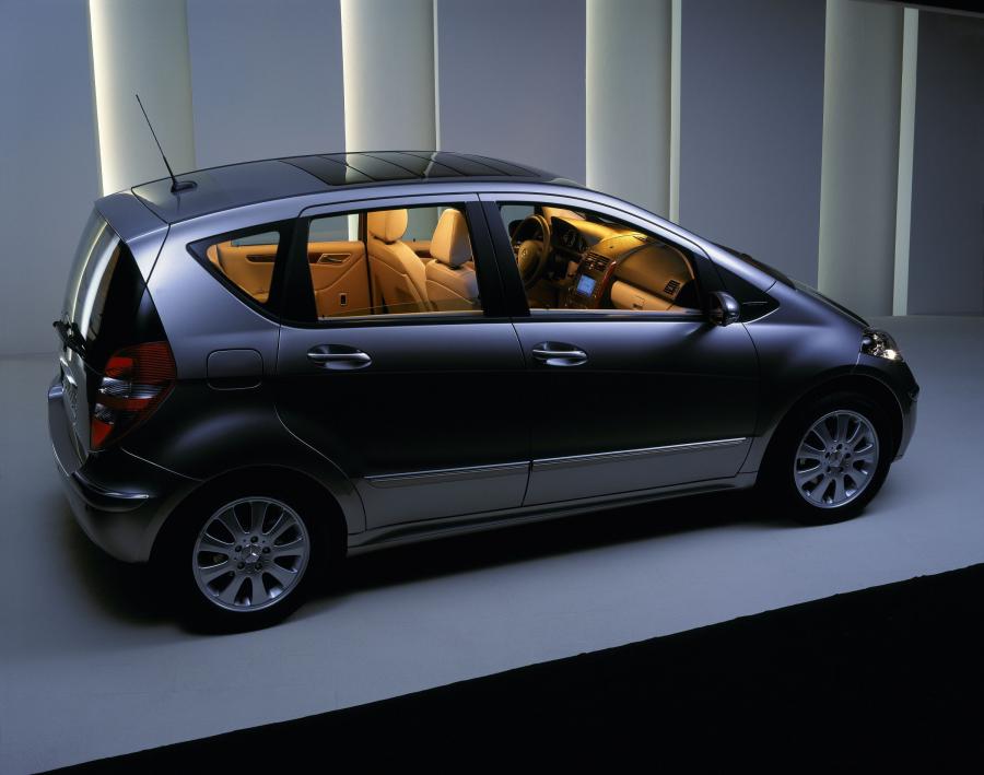  Mercedes-Benz A-Class 5-Door 2004 года  (фото 251 из 344)